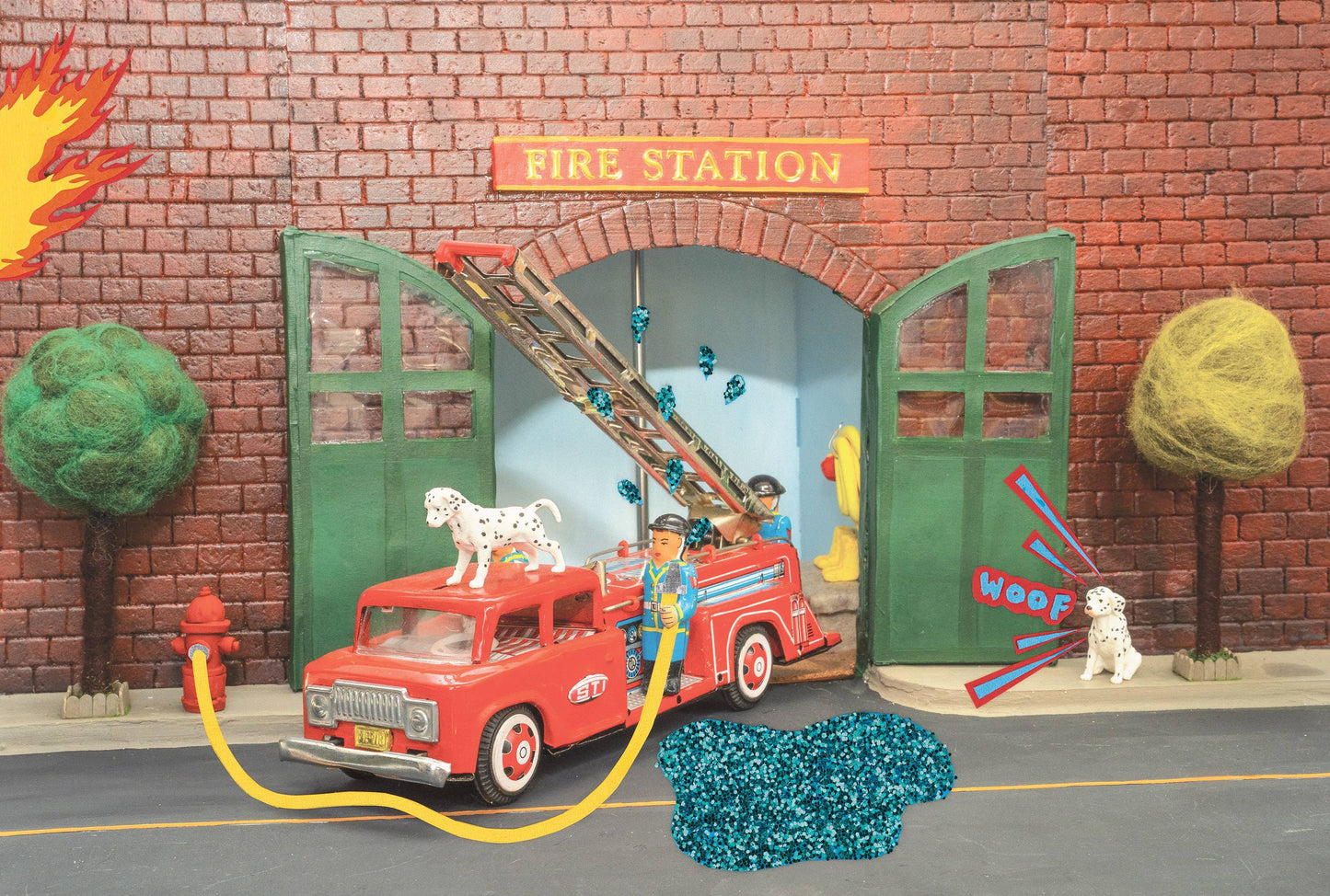 The Fire Brigade 100-piece puzzle box.
