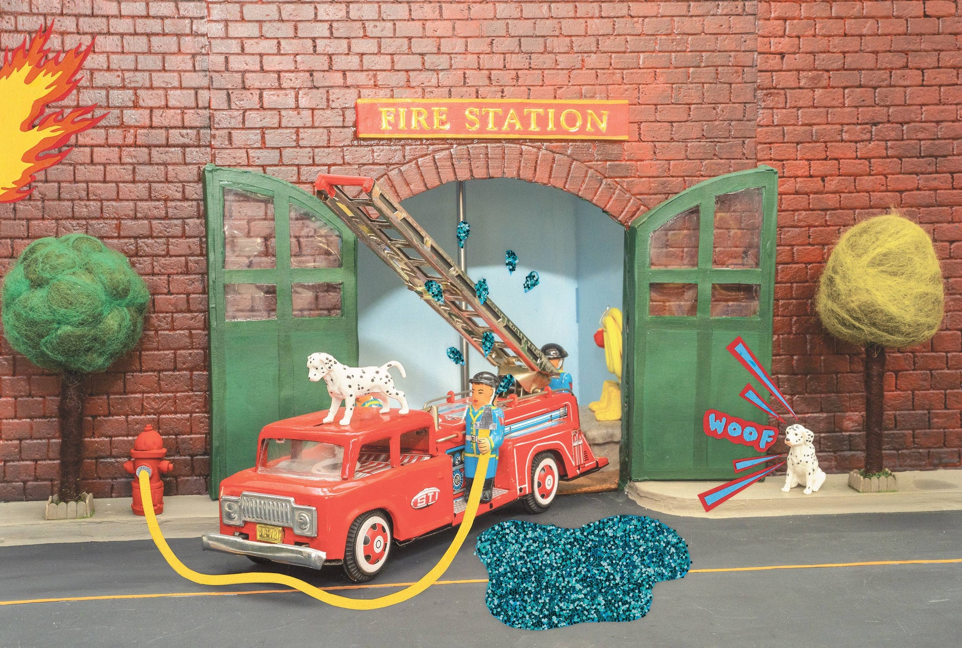 The Fire Brigade 100-piece puzzle box.